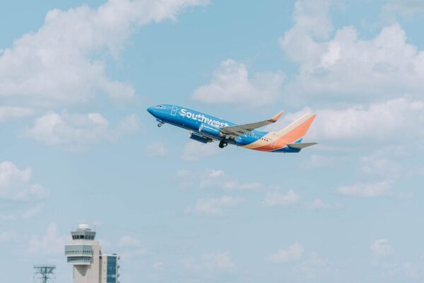 Which Airlines Are Skateboard Friendly